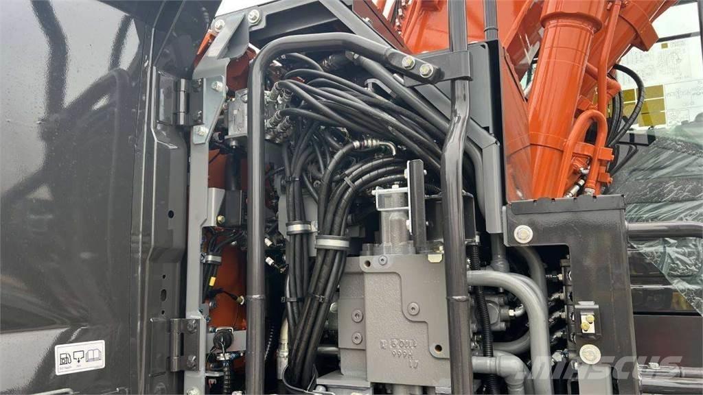 Hitachi ZX175W-7 Колісні екскаватори