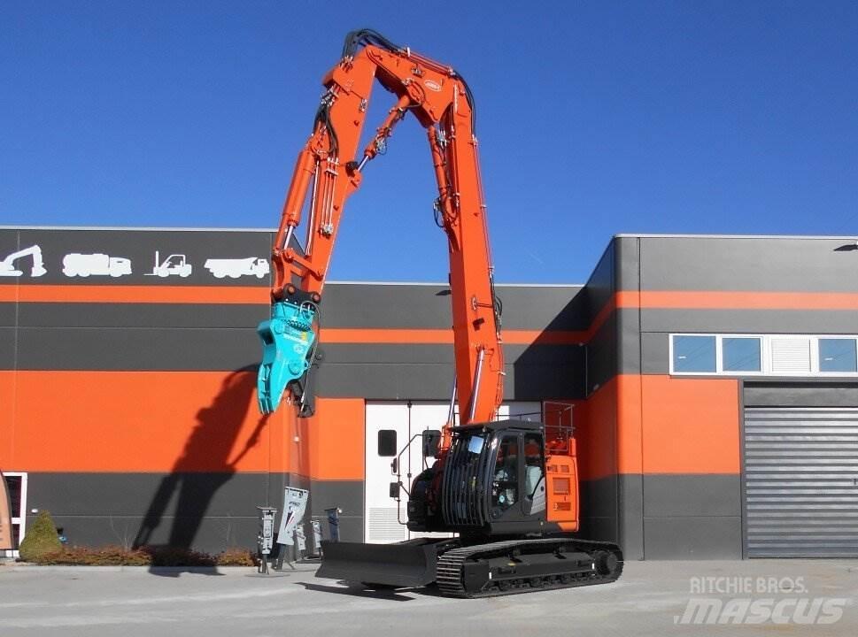 Hitachi ZX225-US6 Гусеничні екскаватори