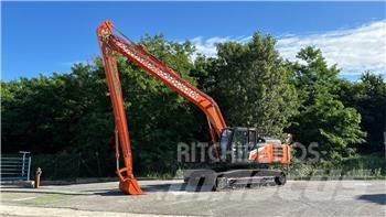 Hitachi ZX250LCN-7 Гусеничні екскаватори