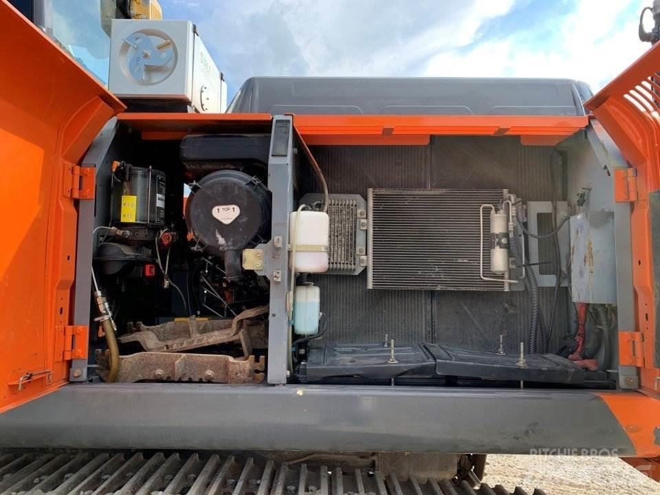 Hitachi ZX280LCN-3 Гусеничні екскаватори