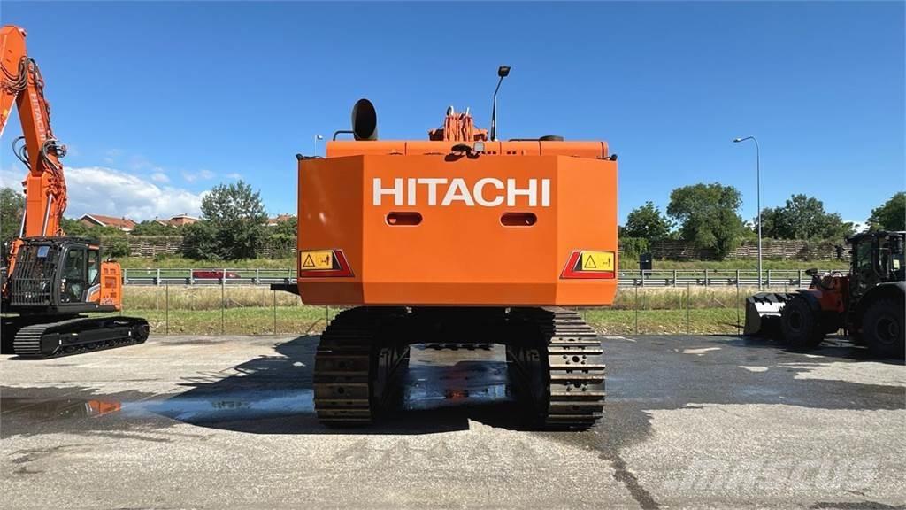 Hitachi ZX690LCH-7 Гусеничні екскаватори