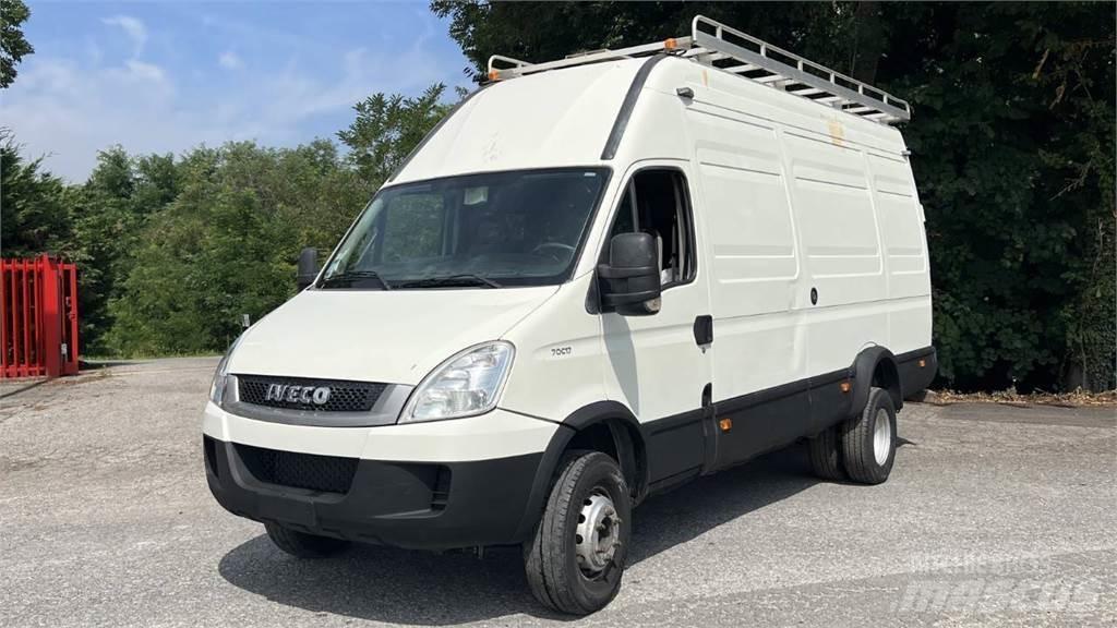 Iveco Daily 70C17 4X2 Вантажівки / спеціальні