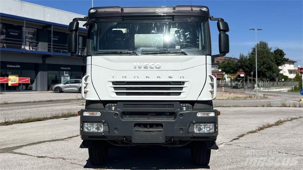 Iveco Trakker 410 8X4 Бетономішалки (Автобетонозмішувачі)
