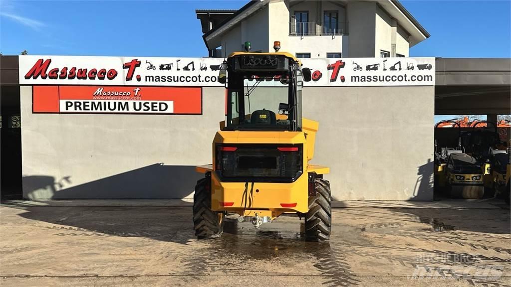 JCB 6ST-2S5 4X4 Міні самоскиди