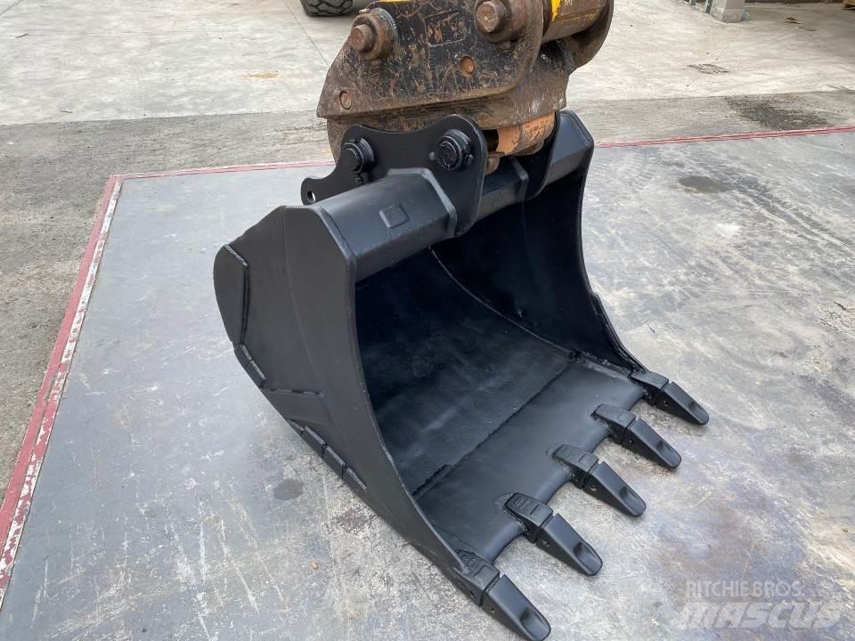 JCB JZ141 Середні екскаватори 7т. - 12т.