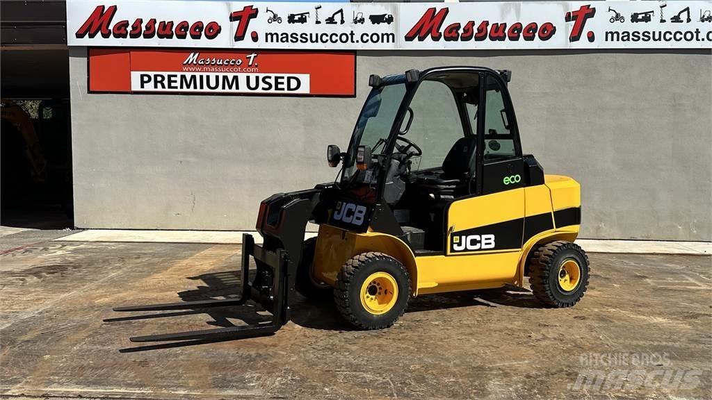 JCB TLT35D - 4X4 Телескопічні навантажувачі