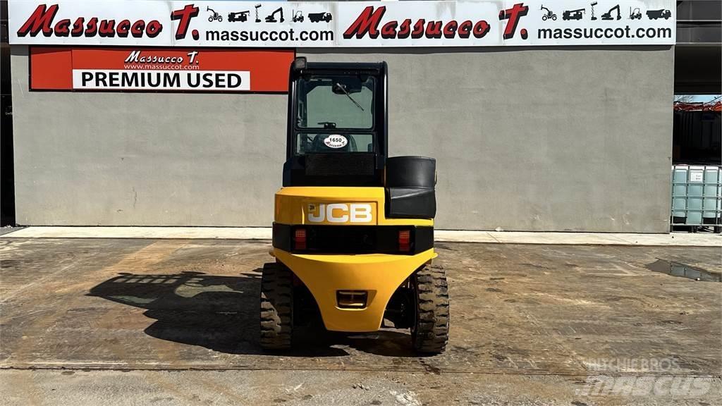 JCB TLT35D - 4X4 Телескопічні навантажувачі