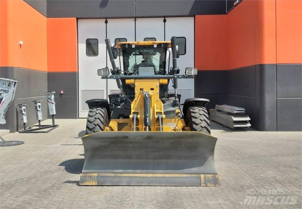 John Deere 622 GP 6X6 Гусеничні бульдозери