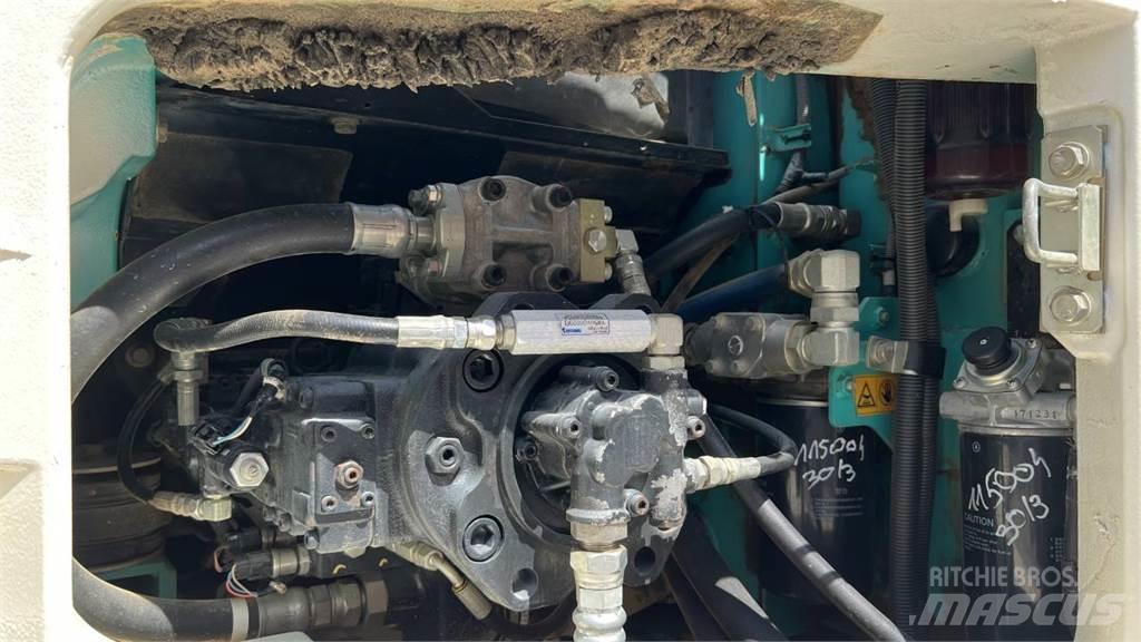 Kobelco SK260SR-3 Гусеничні екскаватори