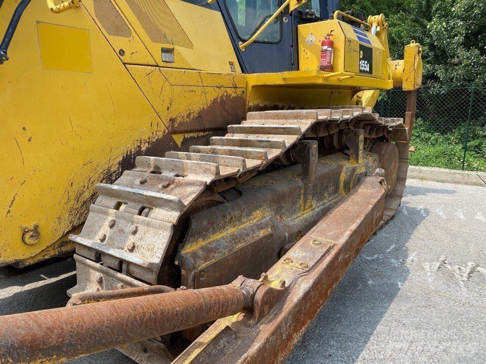 Komatsu D155A-3 Гусеничні бульдозери
