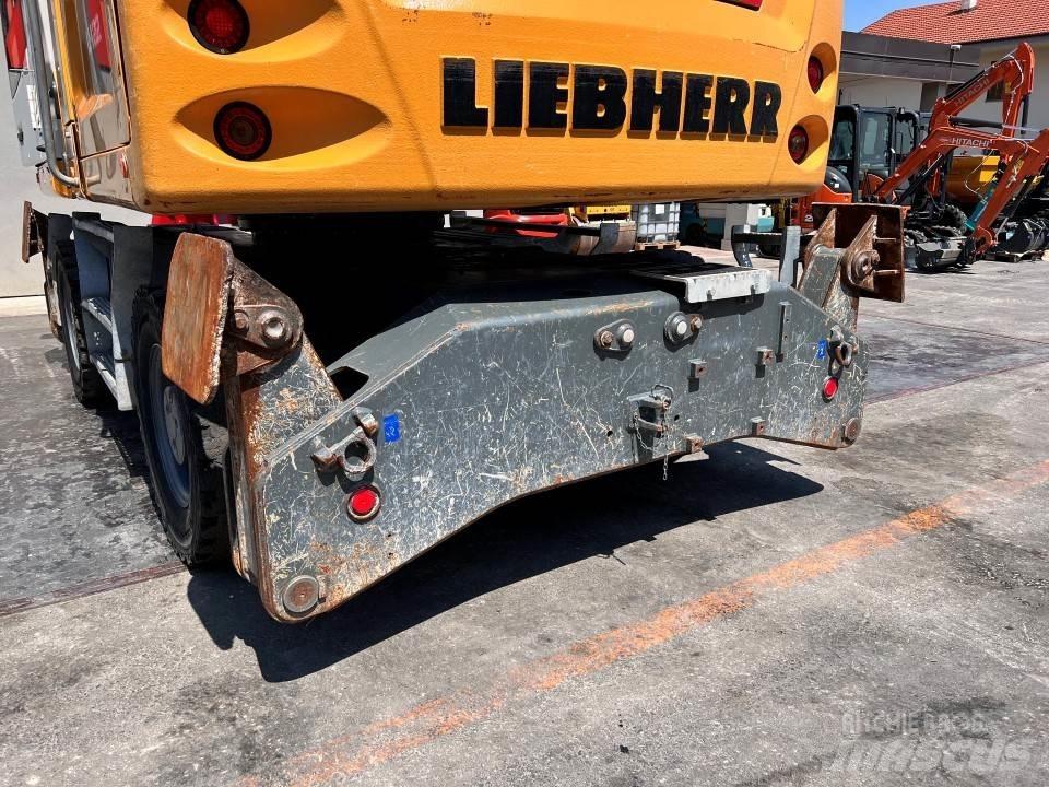Liebherr LH22 Колісні екскаватори