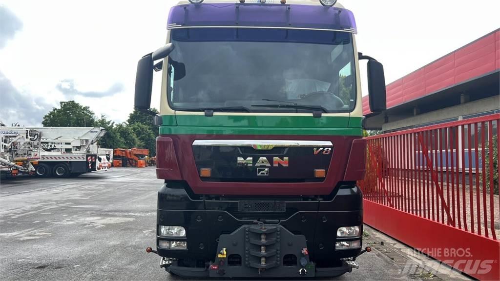 MAN TGX 41.680 - 8X4 Вантажівки / спеціальні