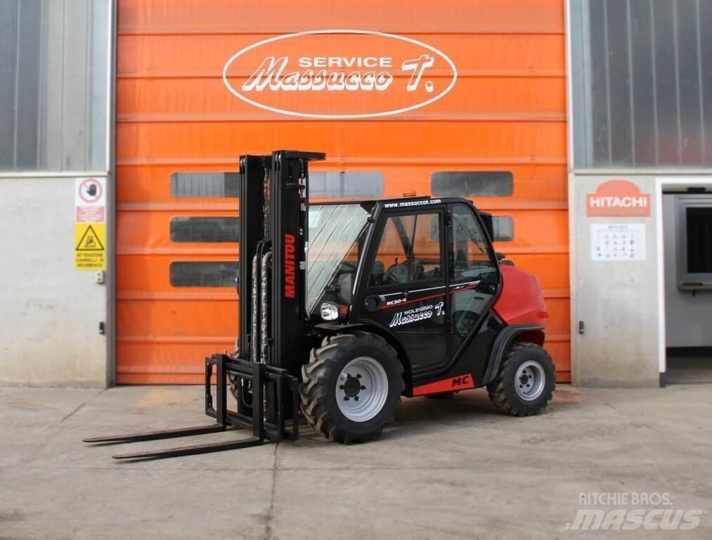 Manitou MC30-4 DK 4X4 Навантажувачі підвищеної прохідності