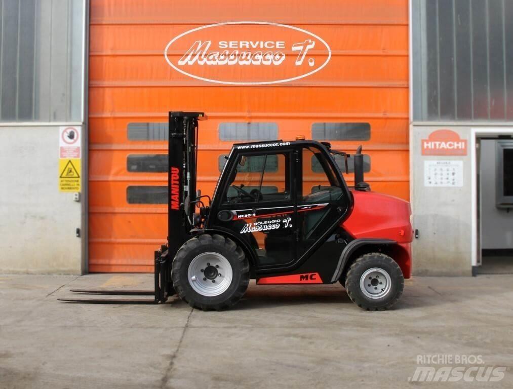 Manitou MC30-4 DK 4X4 Навантажувачі підвищеної прохідності