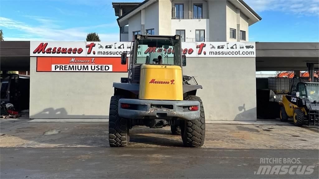Mecalac AS210 4X4 Фронтальні навантажувачі