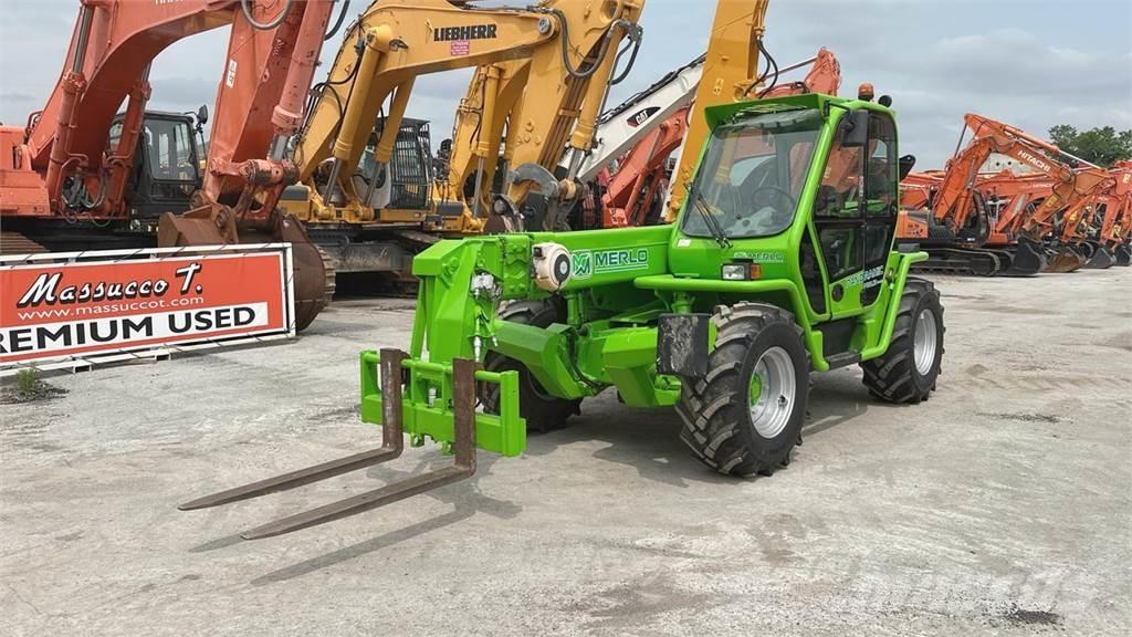 Merlo P38.13 PLUS Телескопічні навантажувачі