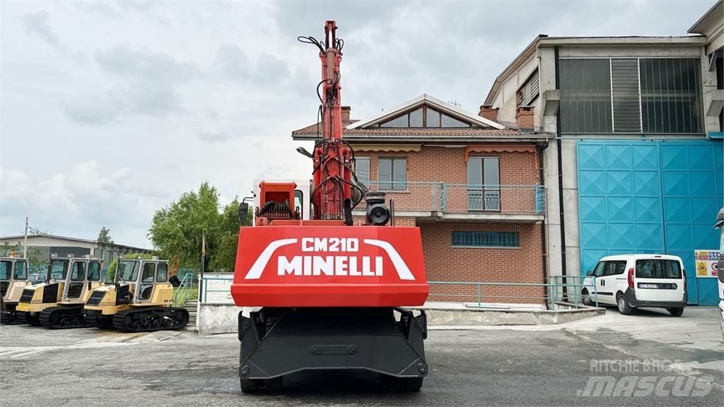 Minelli CM210 Колісні екскаватори