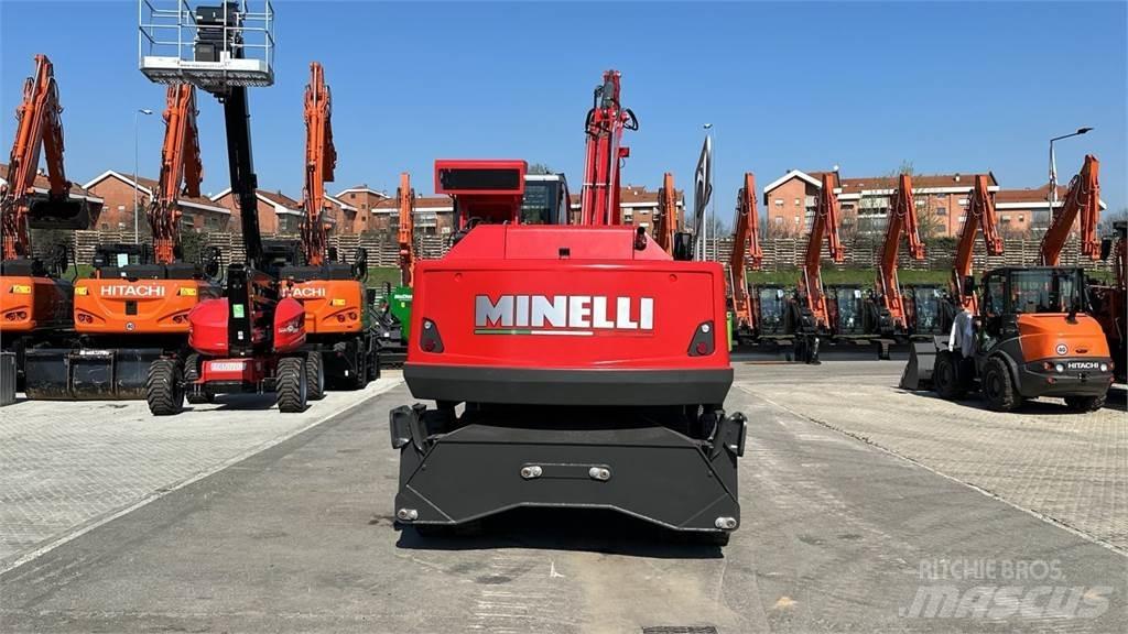 Minelli M18 Колісні екскаватори