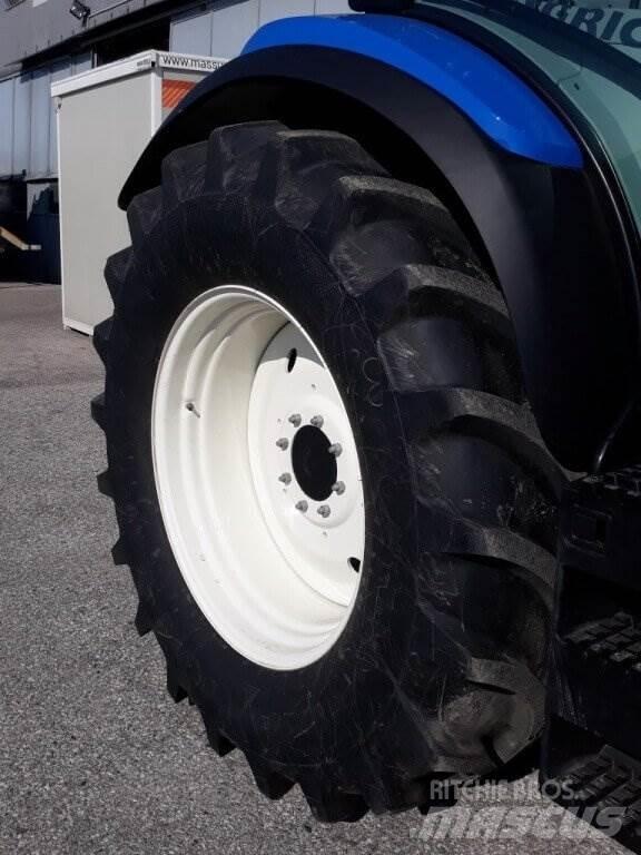 New Holland T6.165 Снігоочищувальні ножі та плуги