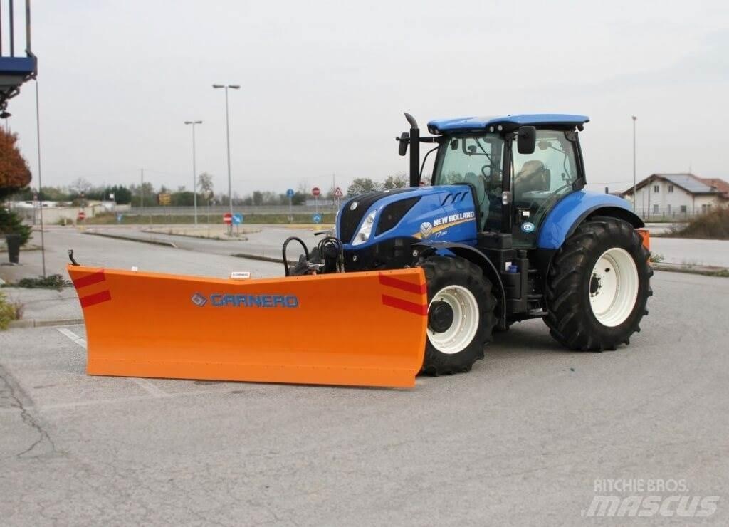 New Holland T7.190 Снігоочищувальні ножі та плуги