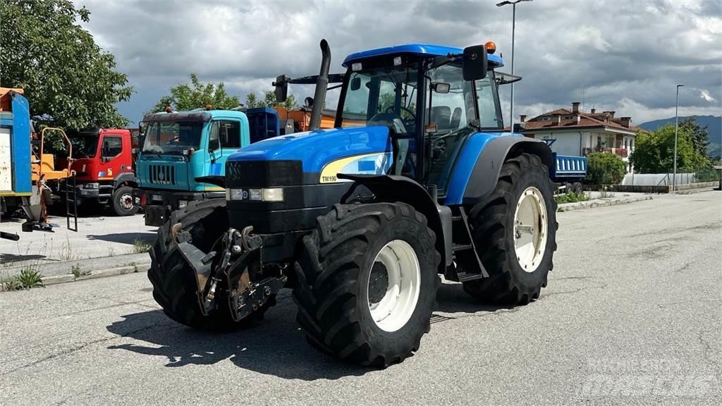 New Holland TM190 4X4 Снігоочищувальні ножі та плуги
