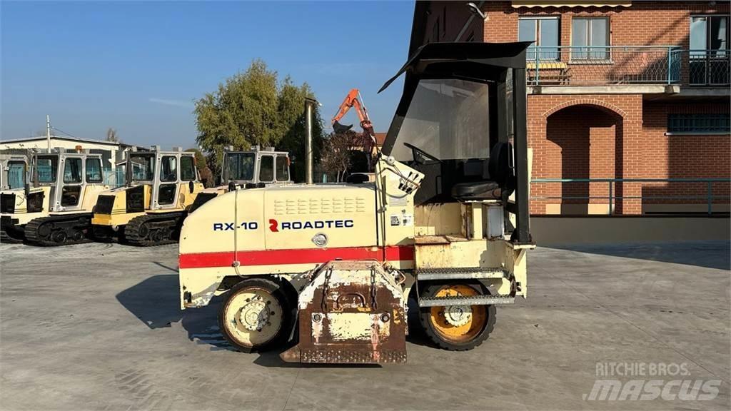 Roadtec RX-10 123 Асфальтовкладачі