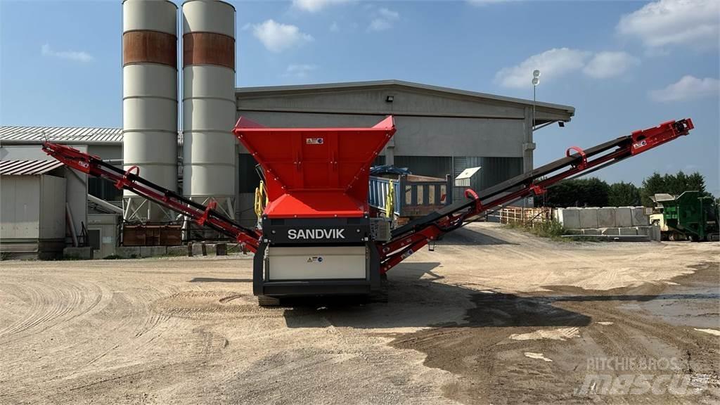 Sandvik QE241 Обладнання для сортування відходів
