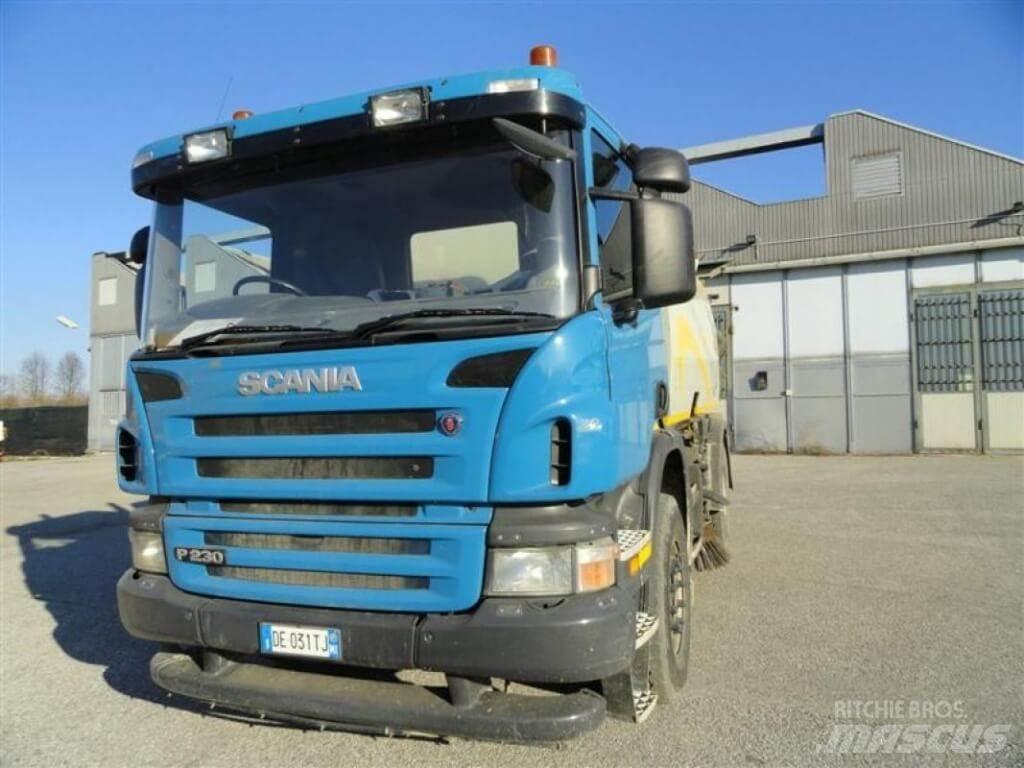 Scania P 230 Bucher Прибиральні машини