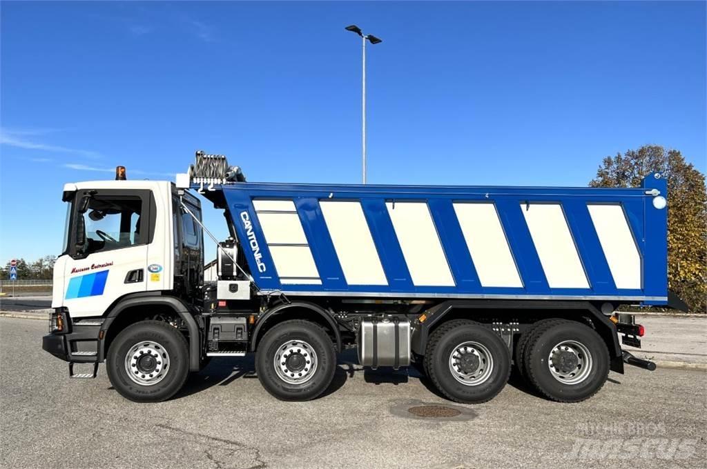 Scania P500 XT 8X4 Вантажівки / спеціальні
