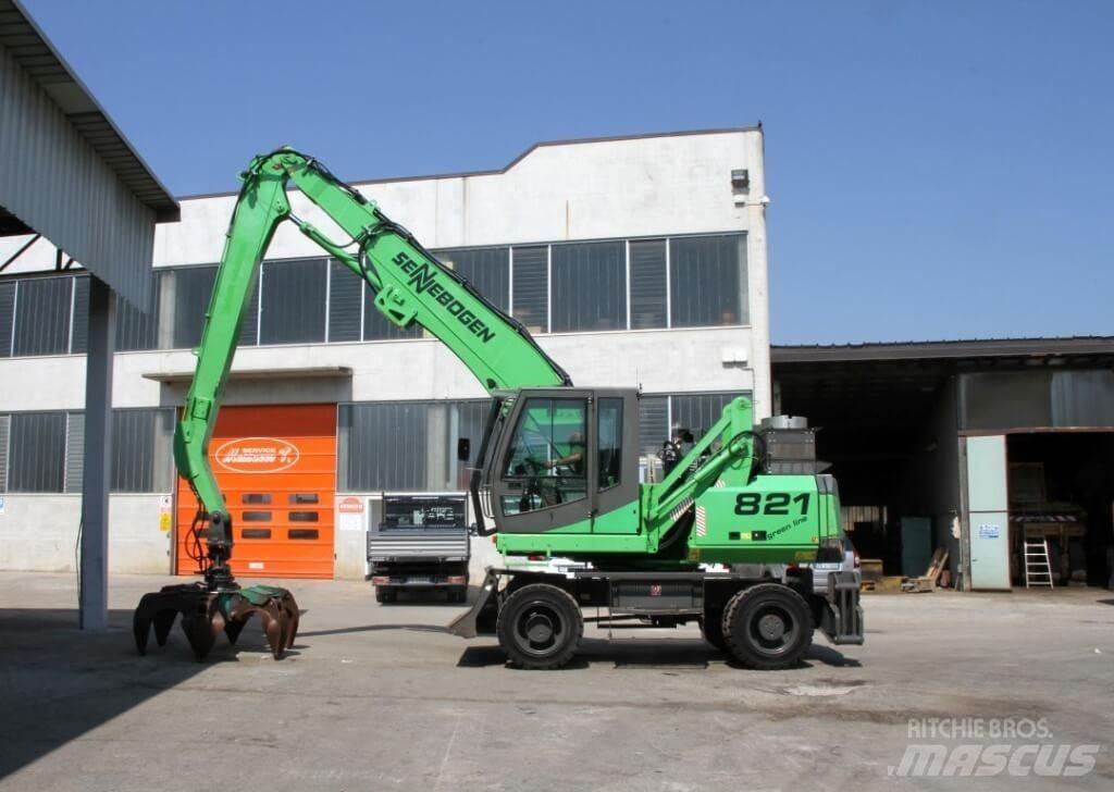 Sennebogen 821 Колісні екскаватори