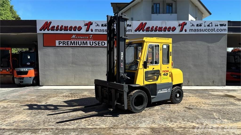 TCM FD40T2 Дизельні навантажувачі