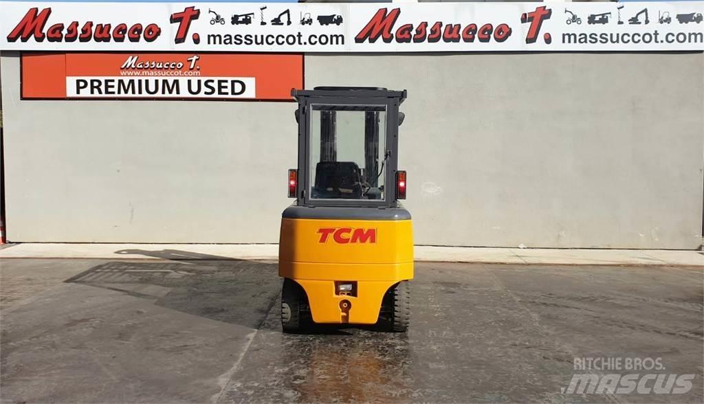 TCM FHB 30-6 Електронавантажувачі