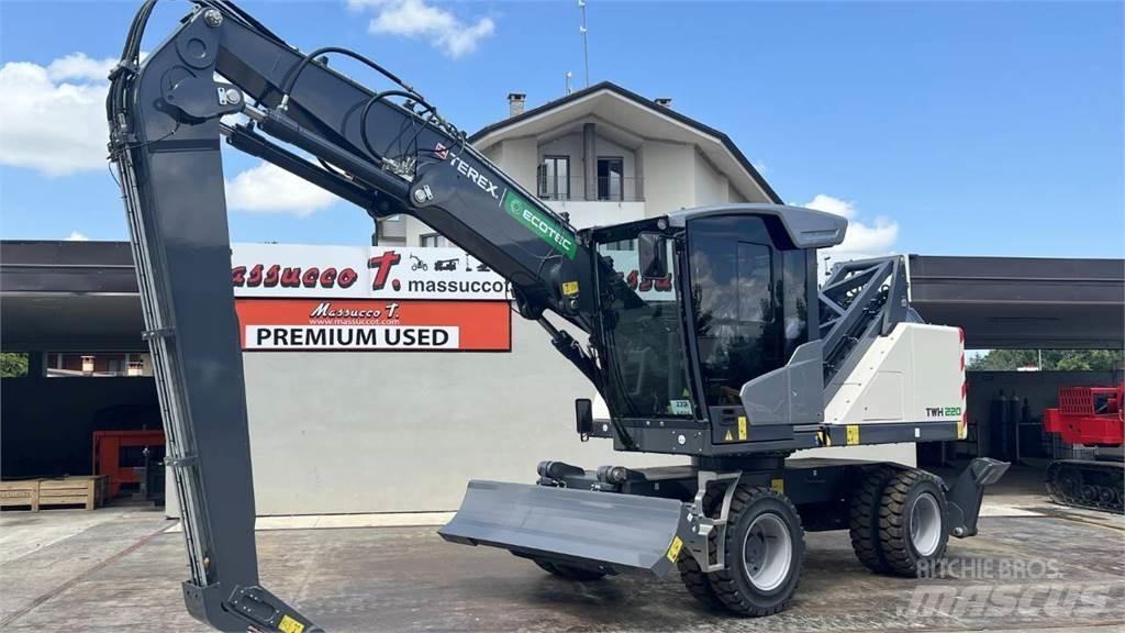 Terex TWH 220 S5 Колісні екскаватори