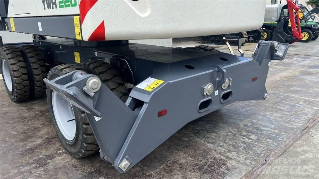 Terex TWH 220 S5 Колісні екскаватори