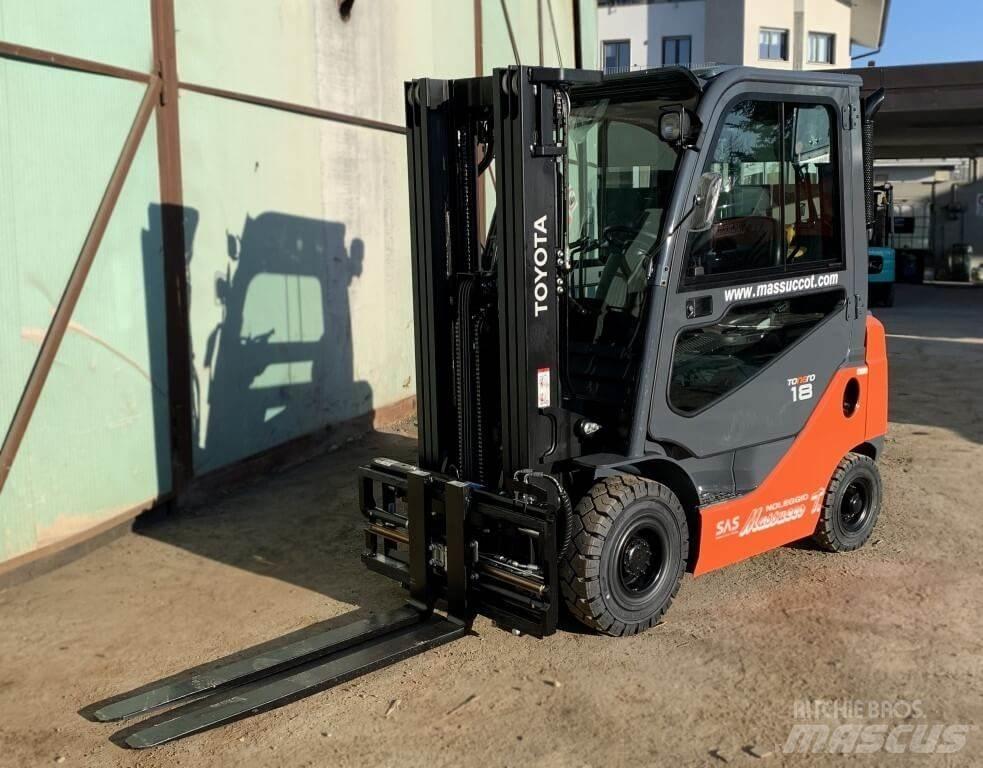 Toyota 02-8FDF18 Дизельні навантажувачі