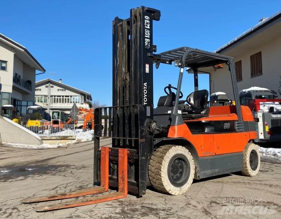 Toyota 7FBMF50 Електронавантажувачі