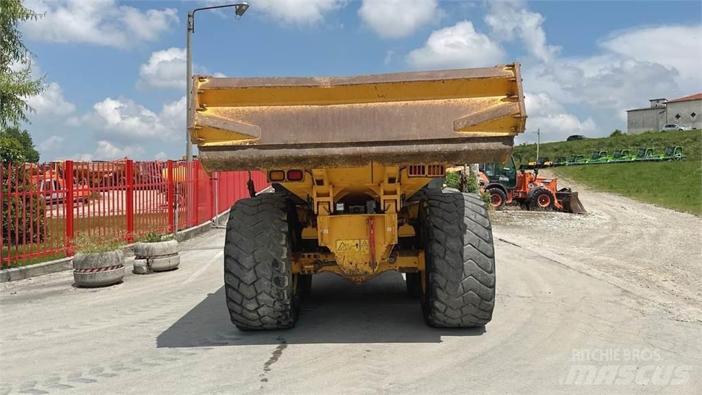 Volvo A30G 6x6 Міні самоскиди