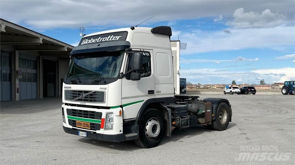 Volvo FM 9 4x2 Вантажівки / спеціальні