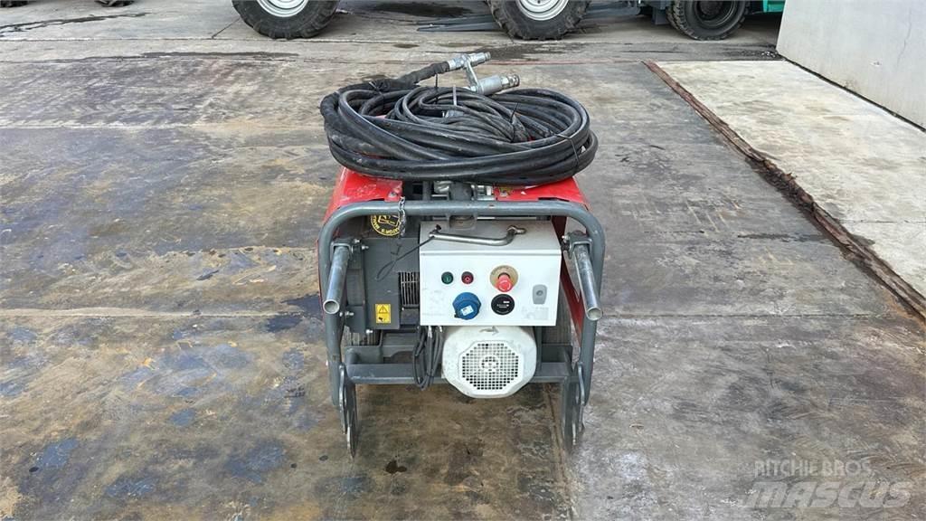 Wacker Neuson HPU8 Освітлювальні вежі