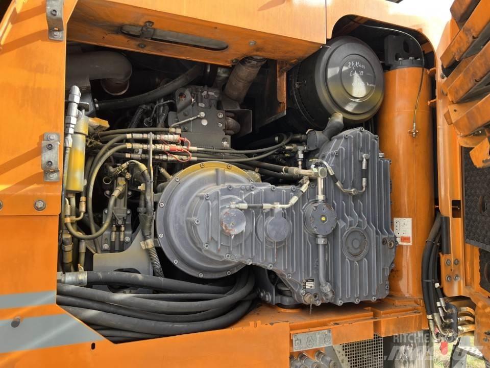 Wirtgen W100F Холодні дорожні фрези