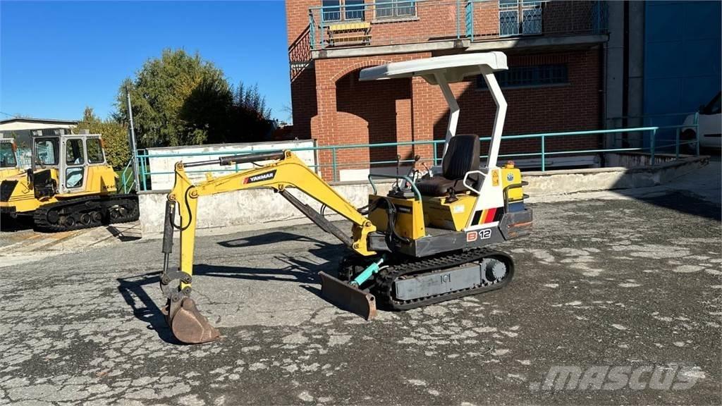 Yanmar B12-1 Міні-екскаватори < 7т
