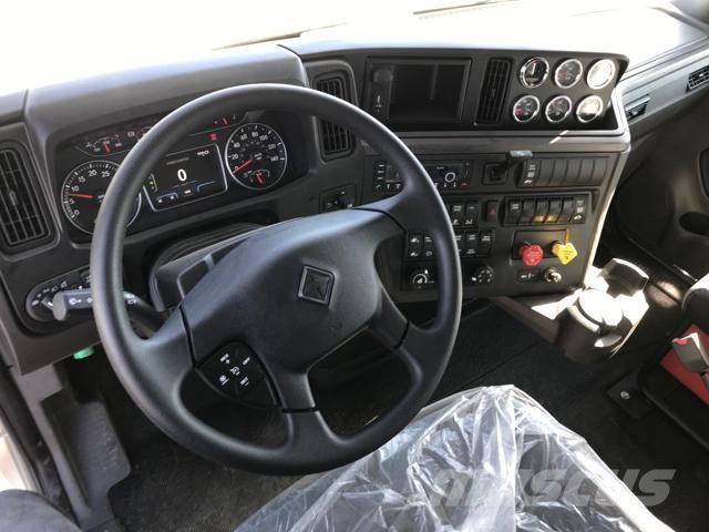 International HV Самоскиди