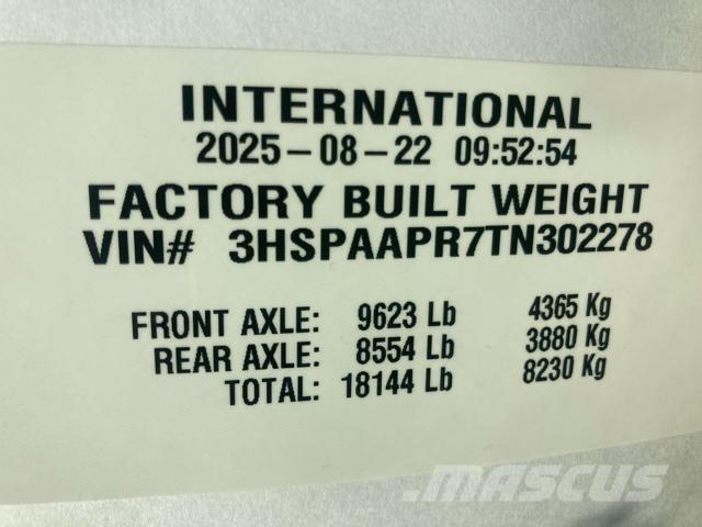 International HX Тягачі