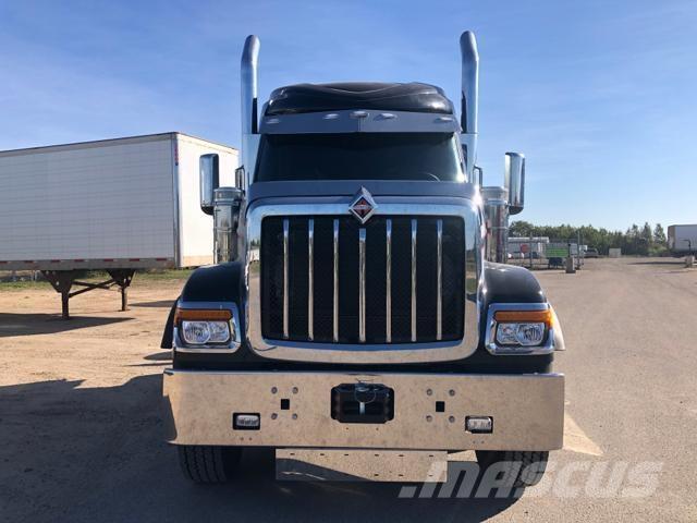 International HX Тягачі