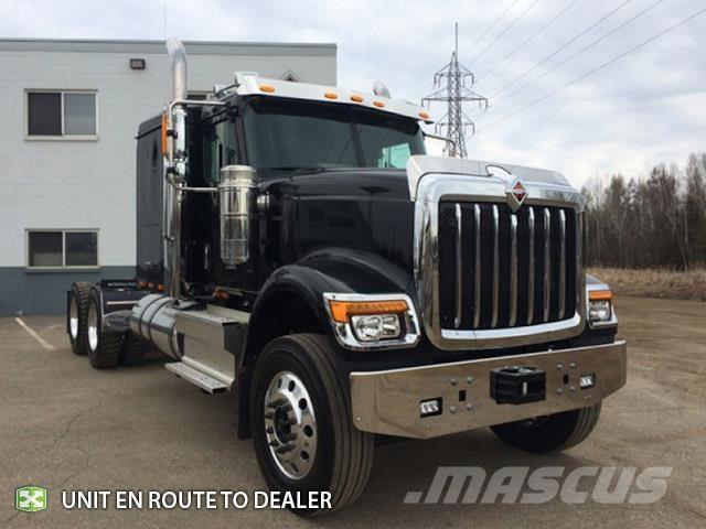 International HX Тягачі