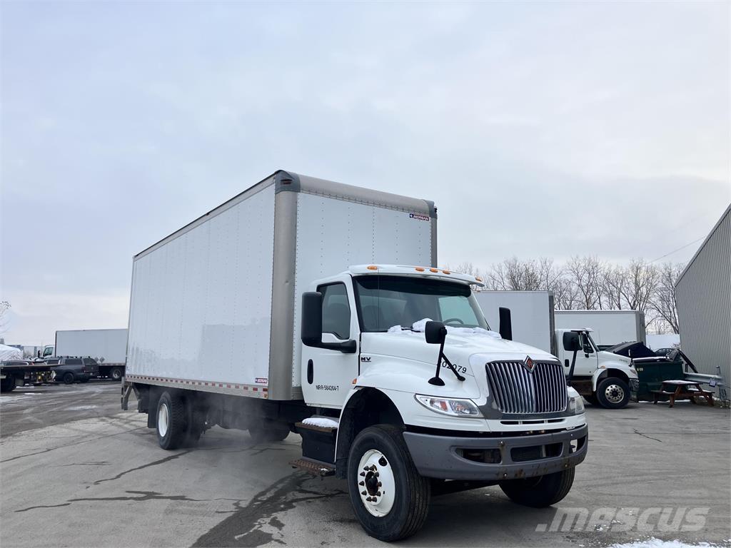 International MV Фургони