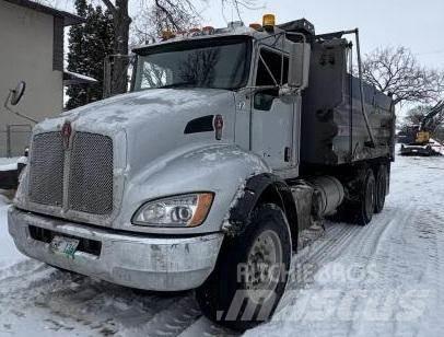 Kenworth T300 Самоскиди
