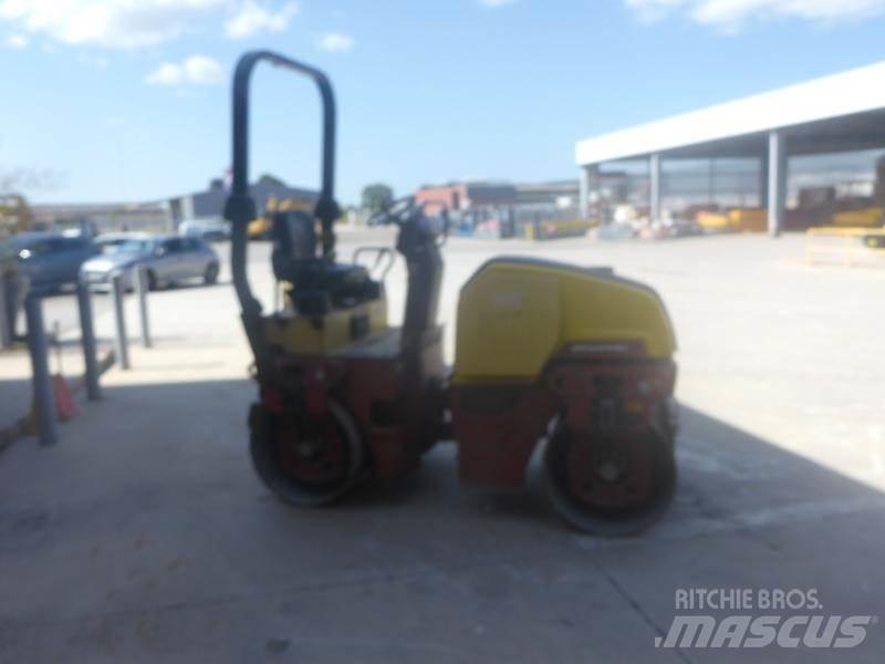 Dynapac CC1200 Ущільнювачі грунту