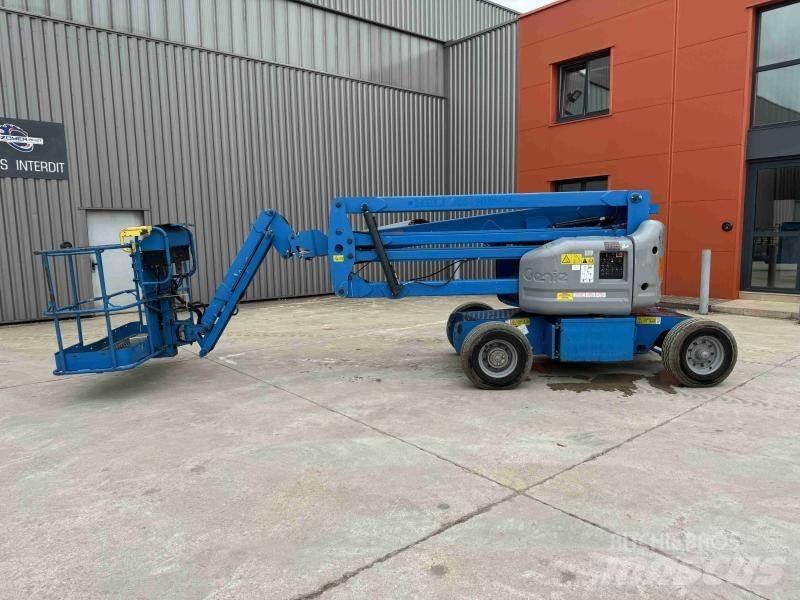 Genie Z45/25 Колінчаті підйомники