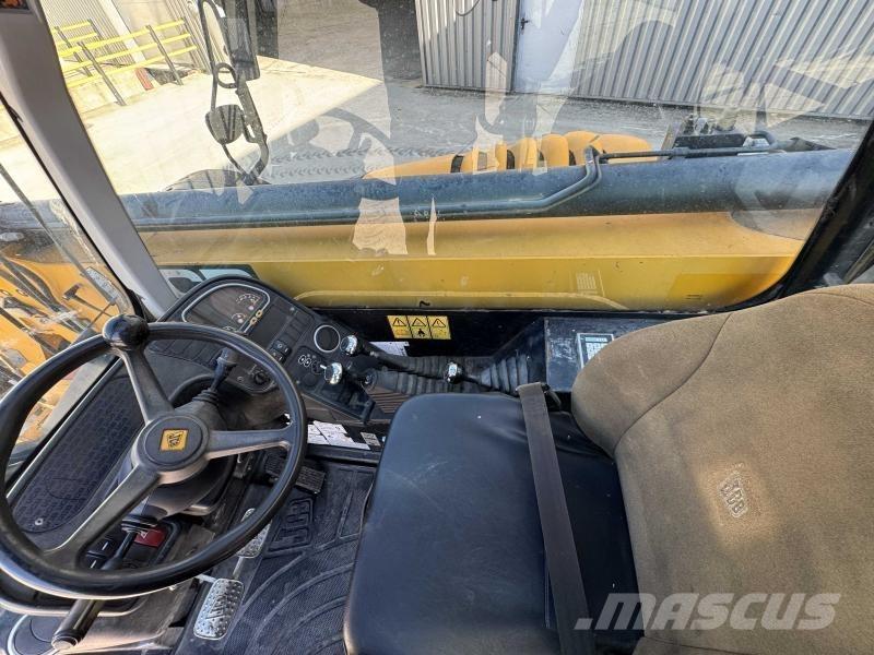 JCB 535-95 Телескопічні навантажувачі